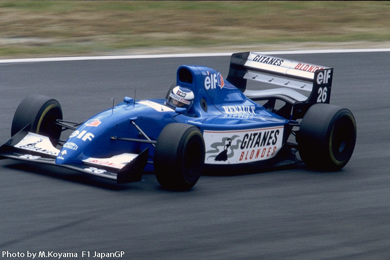 1994 F1 Japan GP　　Ligier Gitanes Blondes Renault Olivier Panis  Hairpin Curve