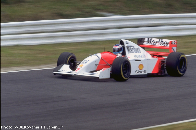 1994 F1 Japan GP　　Marlboro McLaren Peugeot  MiKa Hakkinen Hairpin Curve