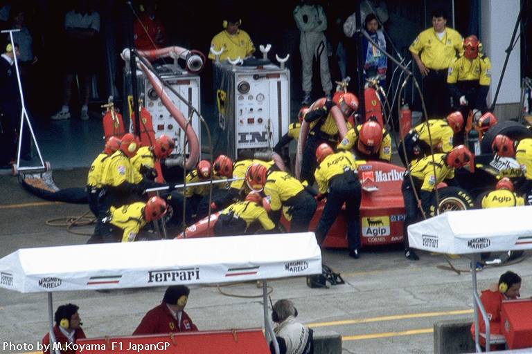 1995 F1 Japan GP　　Scuderia Ferrari Jean Alesi Pitroad